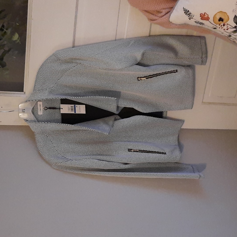 Asymmetrical patter suit coat